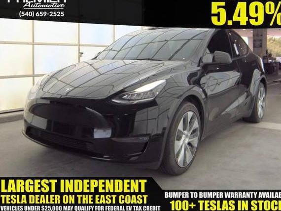 TESLA MODEL Y 2023 7SAYGDEE9PA085104 image